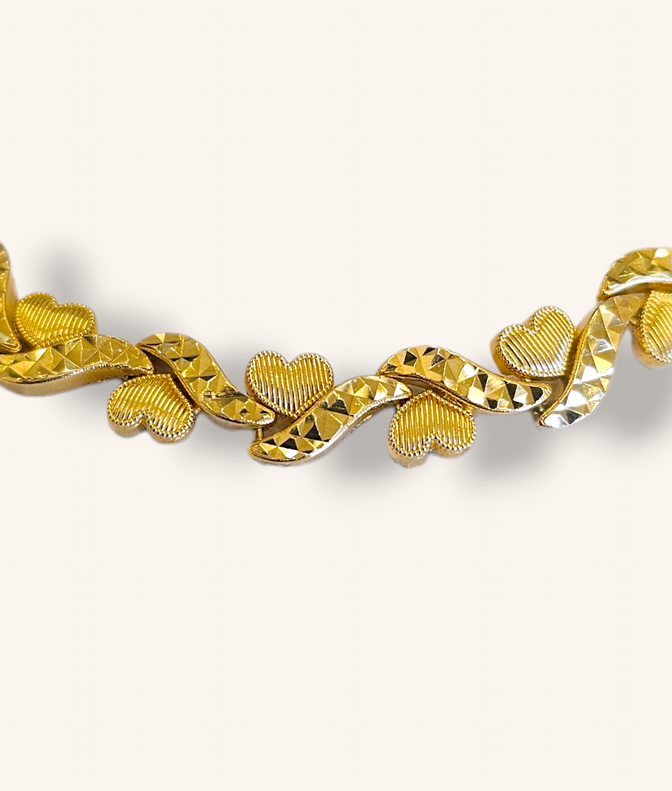Thumbnail: 10K YELLOW GOLD HEART LINK BRACELET - 01143J