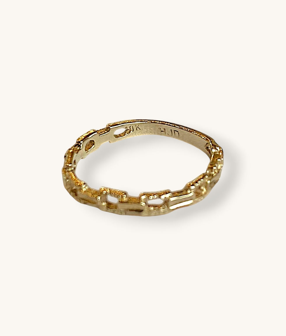 Thumbnail: 10K YELLOW GOLD VINTAGE TEXTURED CHAIN LINK RING - H