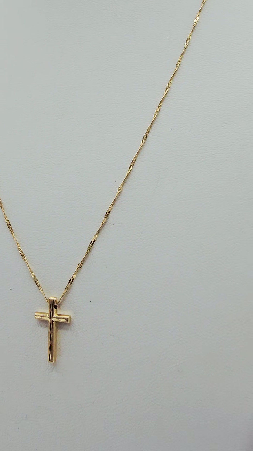 Thumbnail: 14K YELLOW GOLD CROSS DIAMOND-CUT PENDANT NECKLACE 17.5" - 01238J