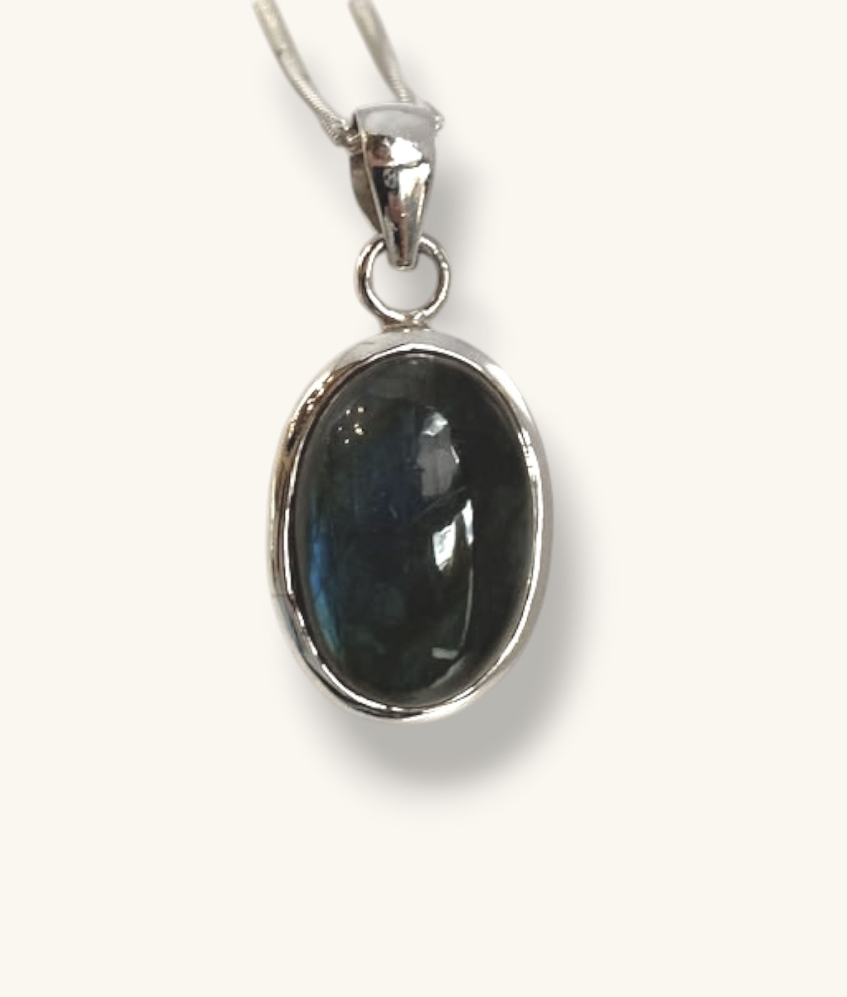 925 OVAL BEZEL-SET LABRADORITE NECKLACE 18" - NK925099 - HI