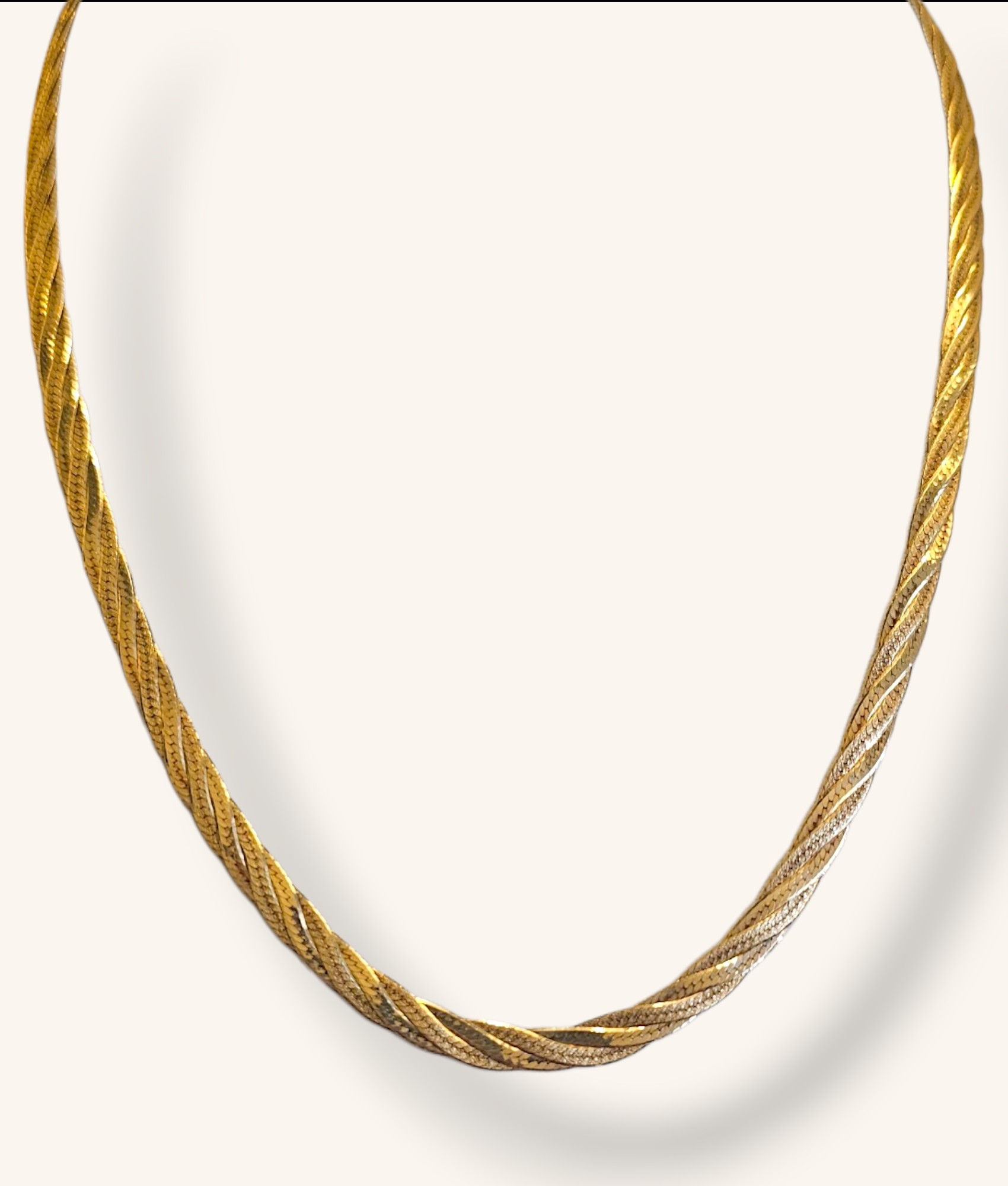 10K YELLOW GOLD TWISTED HERRINGBONE NECKLACE 18" - 01243J