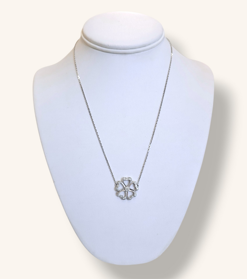 Thumbnail: 14K WHITE GOLD DIAMOND CLOVER PENDANT NECKLACE 18.5"  - 01237J