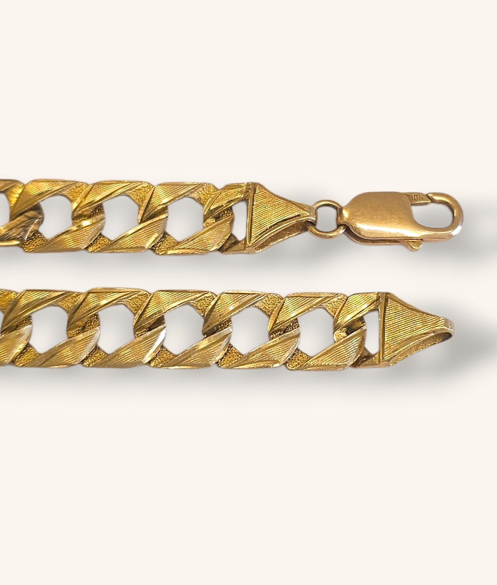 Thumbnail: 10K YELLOW GOLD DUAL DESIGN INTERLOCKING FLAT CURB BRACLET - 01327J