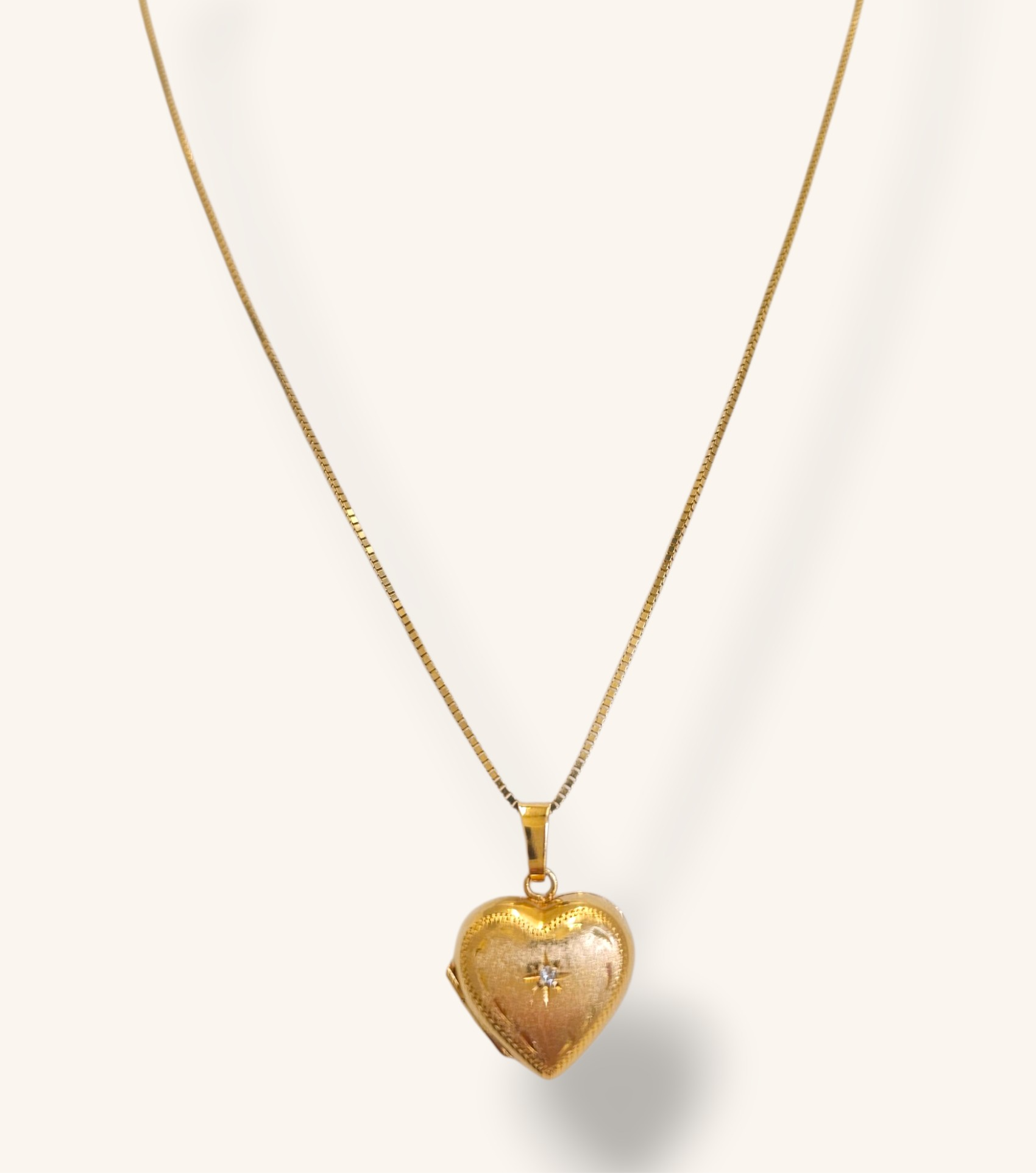 10K YELLOW GOLD HEART LOCKET PENDANT NECKLACE 18" - 01240J