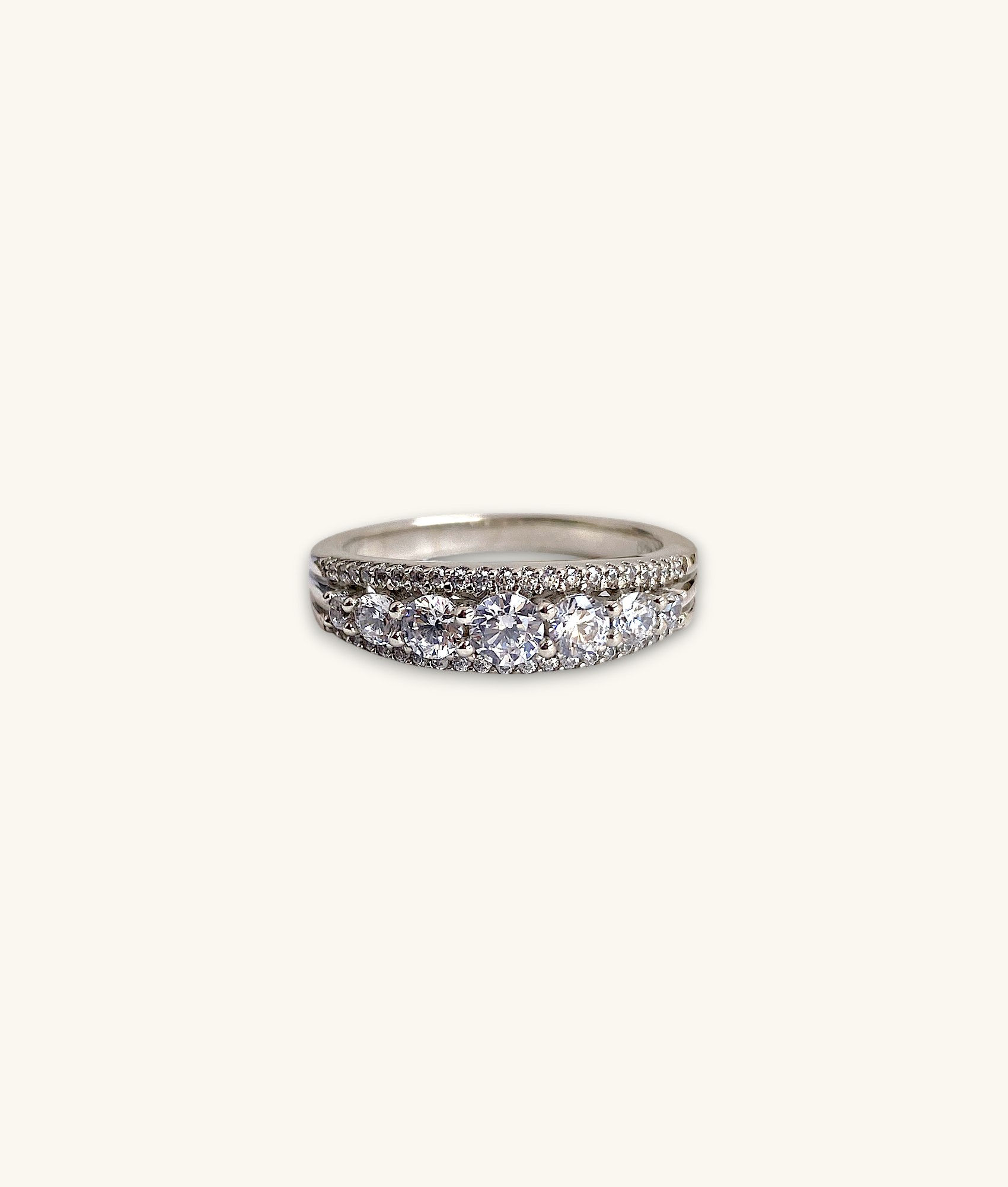 925 3-ROW 0.71 CTW CUBIC ZIRCONIA BAND SZ 8.25 - RG925047-HI