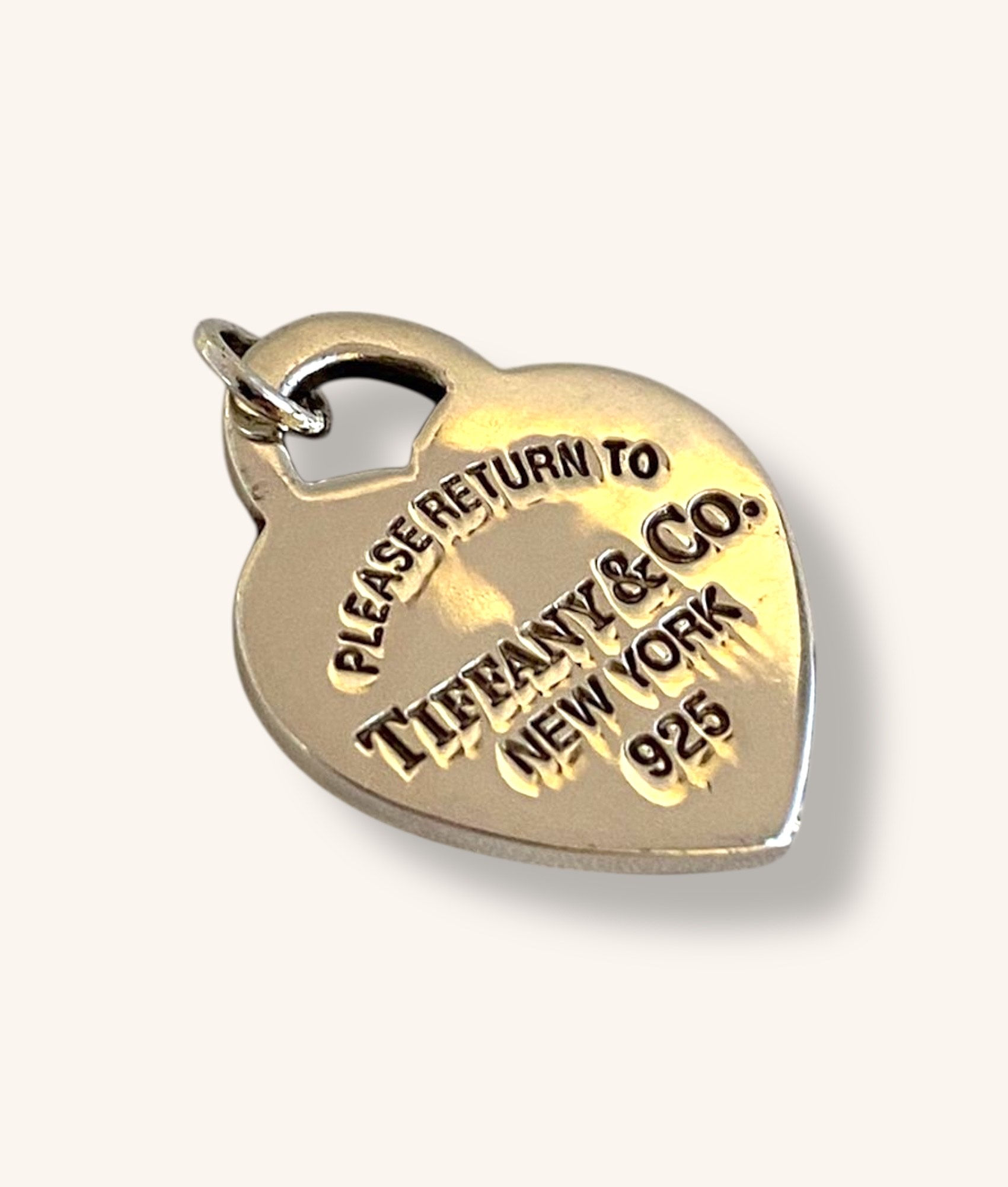 TIFFANY & CO. STERLING SILVER RETURN TO TIFFANY SMALL HEART TAG CHARM - H