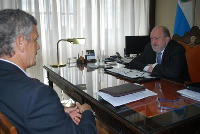 Interpelación a Tierno: "Es correcto el camino seguido por Verna"