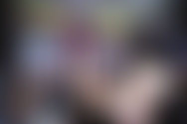 Jóvenes ofrecen sus vestidos de egresados a quienes no pueden comprarlos