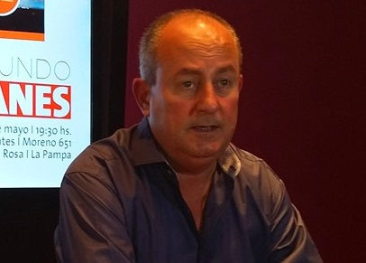 Para Marino, es una ''irresponsabilidad'' desdoblar las elecciones