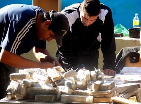 Piden a fiscal averiguar si funcionarios pampeanos son "cómplices" con narcos