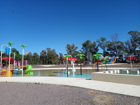 Parque Acuático de Winifreda... Falta poco !!!