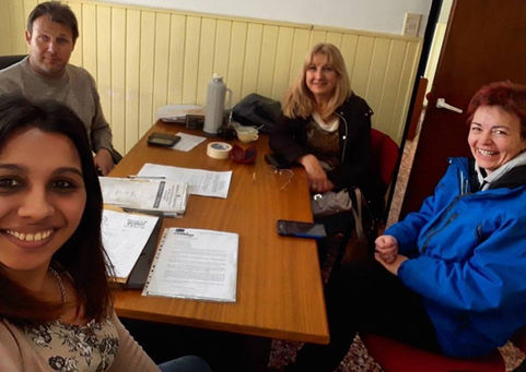 Trabajo mancomunado para la realización de la fiesta de la primavera en Winifreda