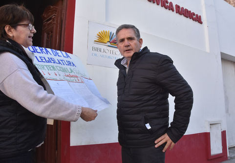 Piden por la desafiliación de diputado de la UCR