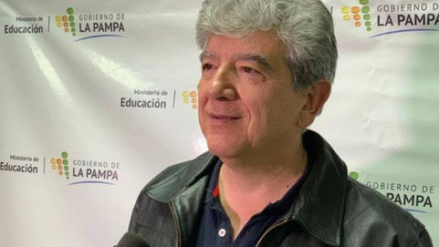 Desarrollan encuentros con referentes de tecnologías educativas