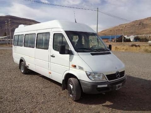 Mauricio Mayer: Municipalidad adquirió un Minibus con recursos propios