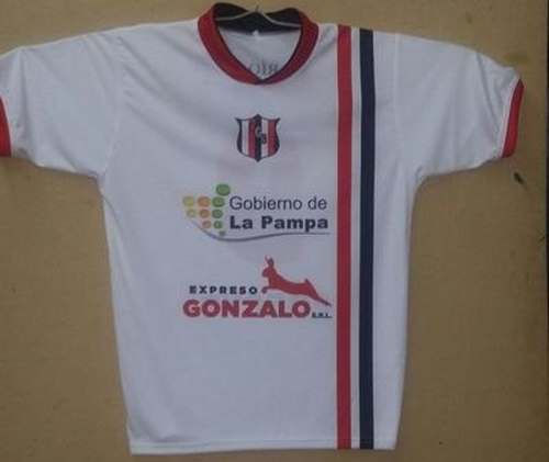 EQUIPO DE FUTBOL CON CAMISETA POR EL ATUEL