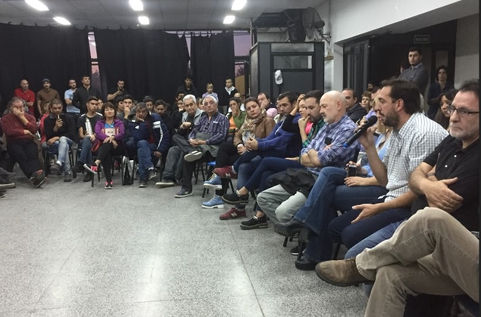 El peronismo K pampeano repartió críticas a Macri