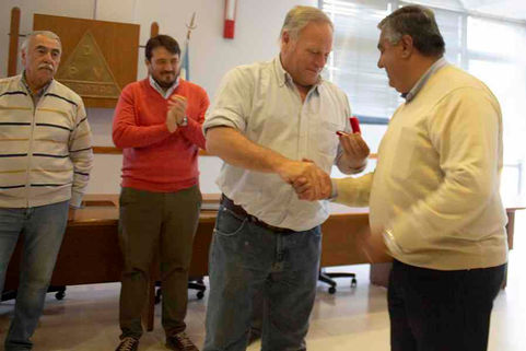 Entregaron reconocimientos a empleados de Vialidad Provincial