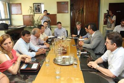 Acuerdo entre Gobierno y Estatales