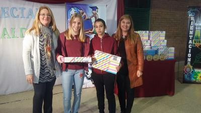 Educación: entrega de 60 netbooks en Eduardo Castex