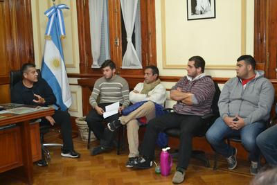 Los Jabalíes de Winifreda en reunión en la Secretaría de Deportes de La Pampa