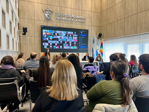 Más de 300 personas de 70 localidades comenzaron el curso de Guía de Sitio en La Pampa