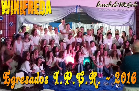 Egresados de Winifreda festejan en Mauricio Mayer