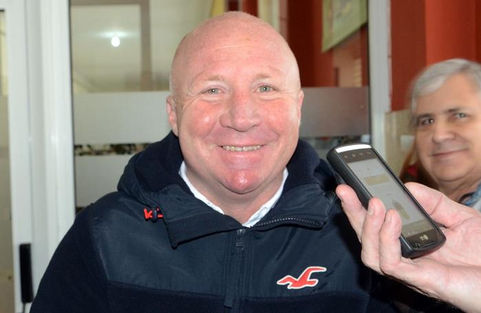 ''El Colo'' Mac Allister le consiguió trabajo en el estado a su hija