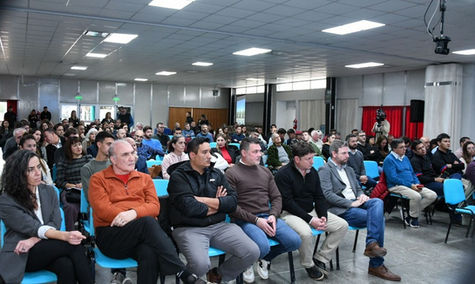 El Medanito: comenzó la audiencia pública y la Provincia ratificó que controlará la remediación hasta el cumplimiento total