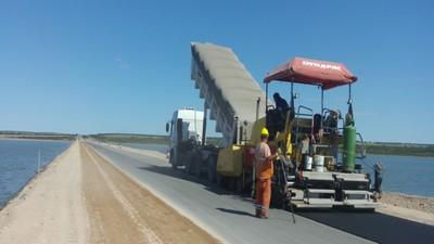 Etapa final para alteo y pavimentación en el Bajo Giuliani