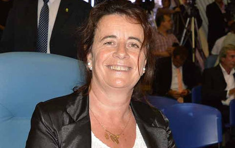 Dura respuesta de mujeres radicales a Josefina Díaz