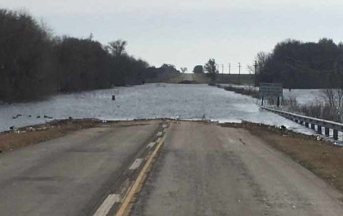 Lento avance del alteo en la ruta 35