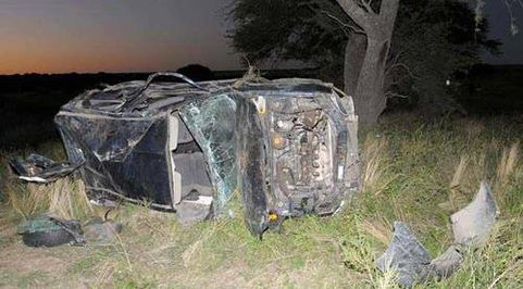Vuelco en la ruta nacional 35: Conductora hospitalizada