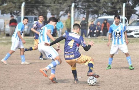 ¡ Vamos los pibes !: El Depo le ganó a All Boys en Winifreda y se mantiene entre los de arriba