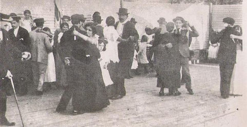 Vida social de los años 1920 y 1930 en Winifreda