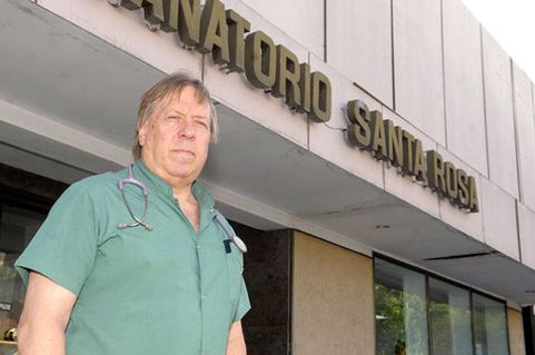 El Ruso González Savioli: Cardiólogo, y además guitarrero y cantor