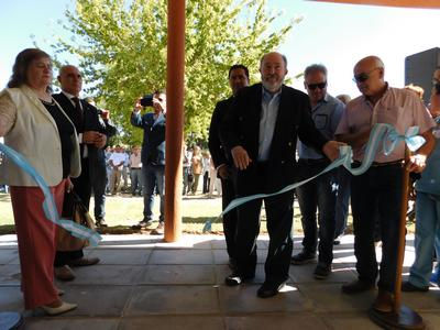 El gobernador Verna encabezó inauguración de Sala de Hemodiálisis en el Hospital de General Acha