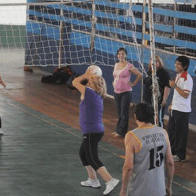 Newcom para principiantes: una oportunidad para aprender y divertirse en Winifreda