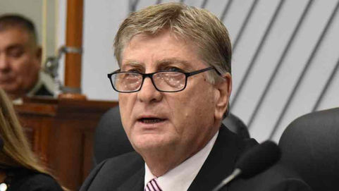 El gobernador Ziliotto giró tres proyectos de Ley a Diputados