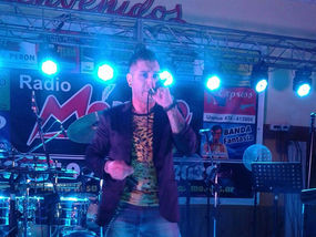 Cena show en Winifreda con Mauro Rey en vivo en "Lo de Bergesio"