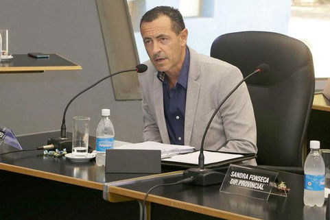 Tierno perdió un diputado y ahora solo le queda la banca de su esposa