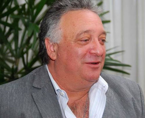 Lovera pide que se bancaricen los salarios por ley