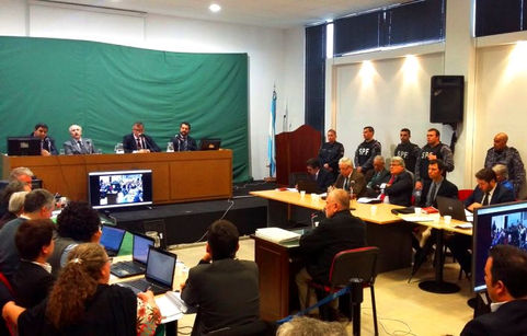 Pumilla: hay que investigar torturas en un avión