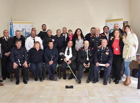 Winifredense Luis Clara en entrega de pensiones a Bomberos Voluntarios pampeanos