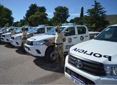 El gobierno provincia invertirá $208 millones en 30 camionetas policiales