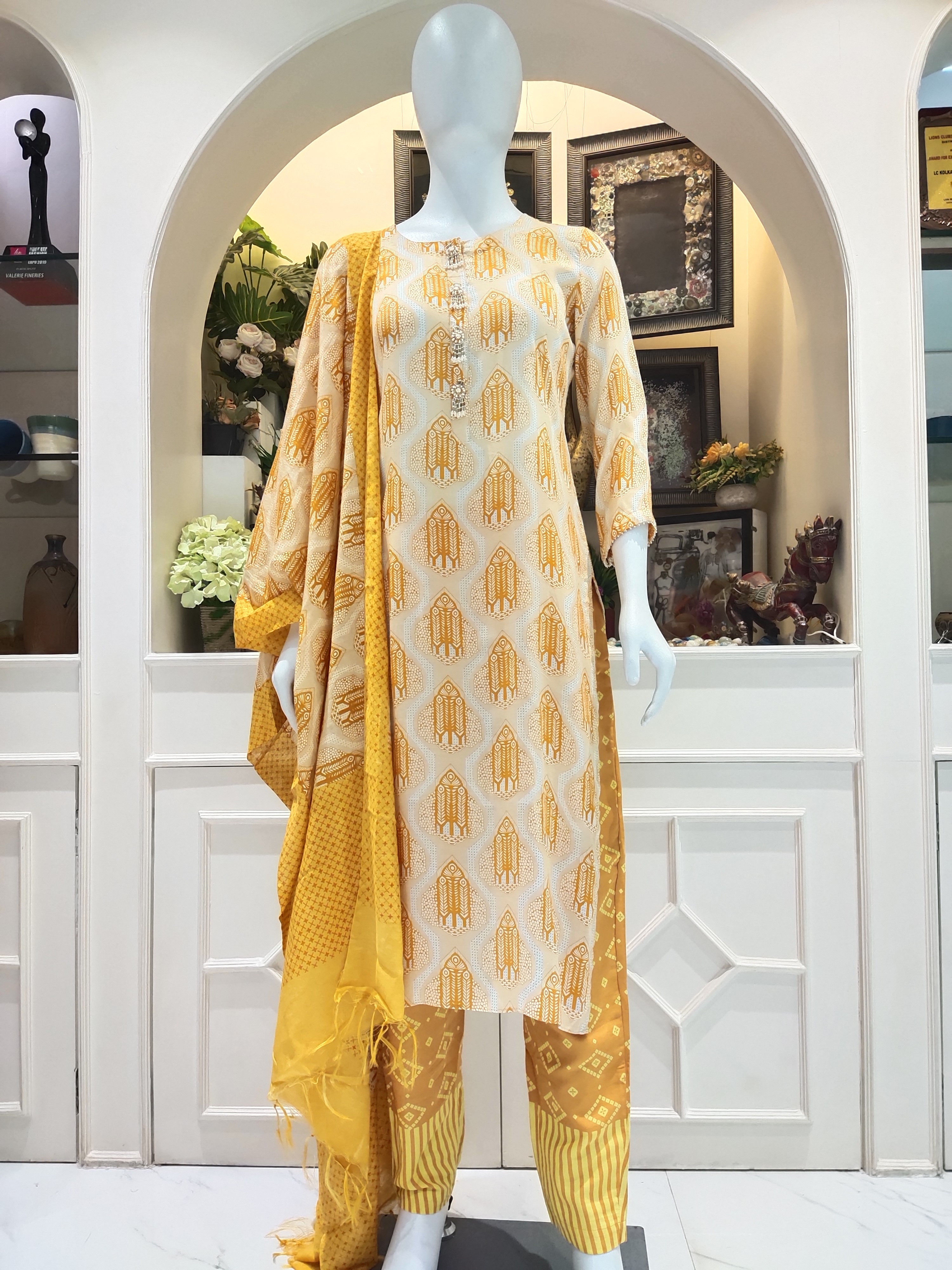 Valerie Women's Maslin Yellow Kurti