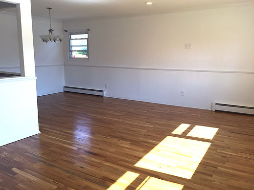 Staged Long Island | Staging Your Home For Sale | Home Stager | Configuring Your Home | Increase Value | Sell Your Home | Vacant Room | Living Area | Before