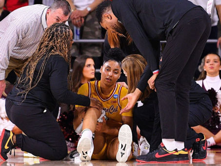 Why Are Female Athletes More Likely to Tear Their ACL?