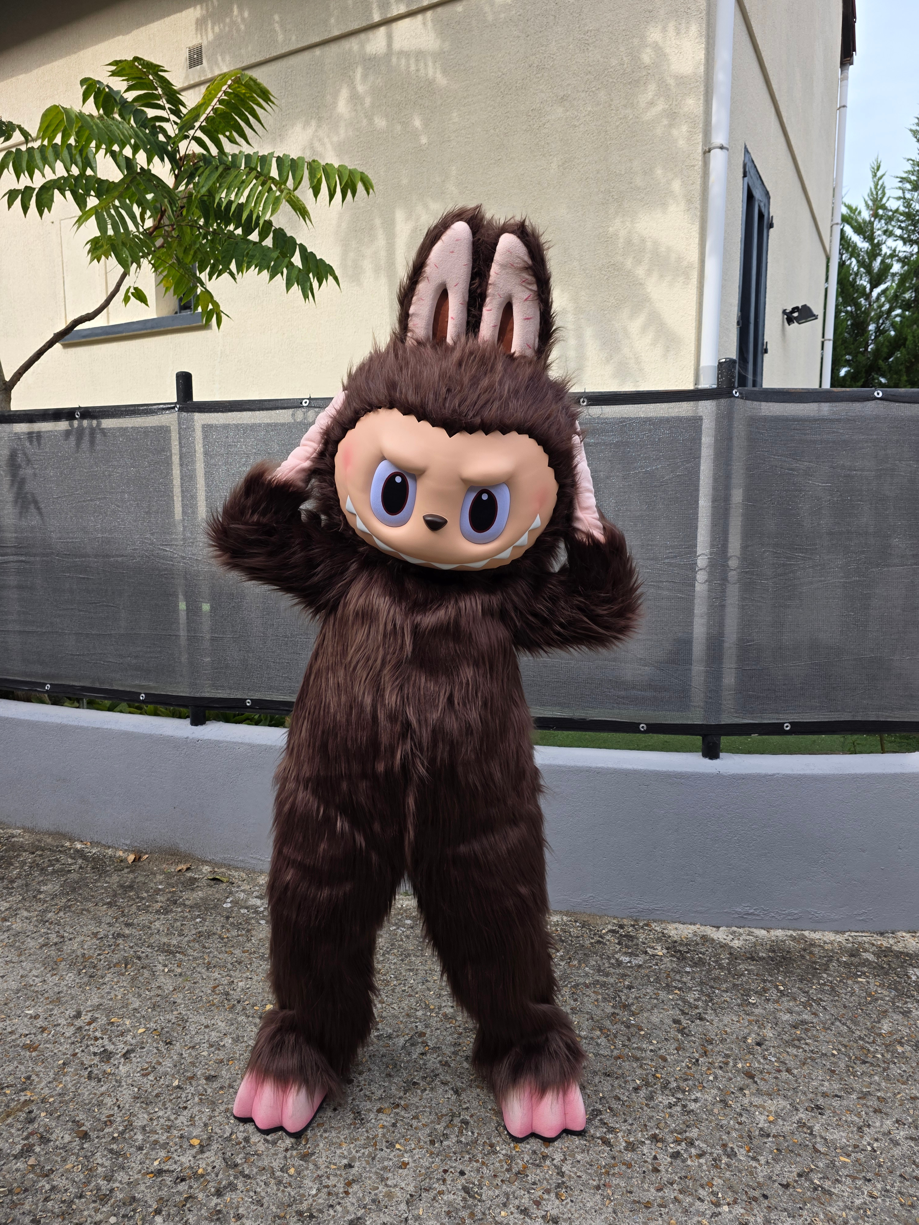 Mascotte LABUBU marron – Modèle RCD | Tête en impression 3D – Costume mascotte p