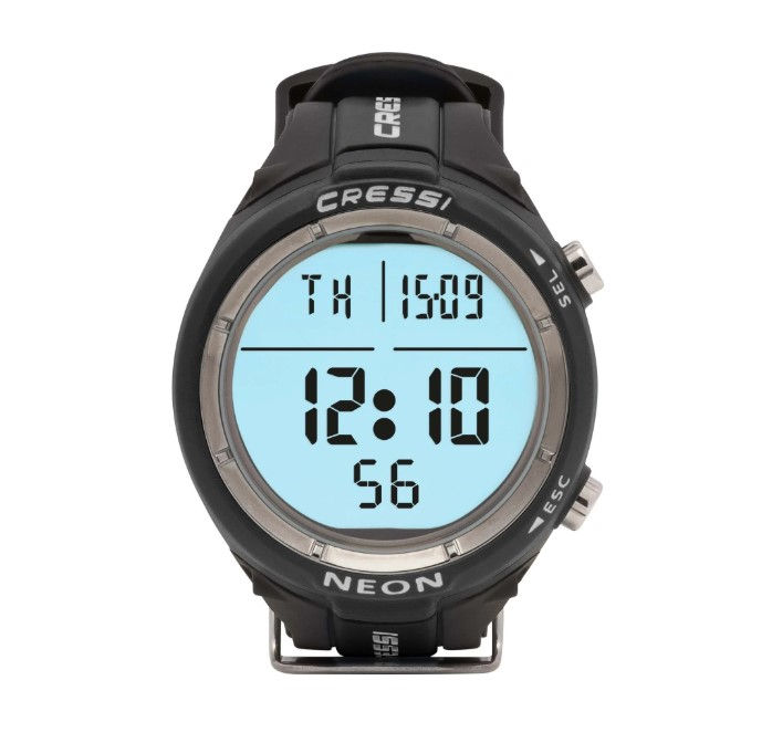 Vista frontal del ordenador negro